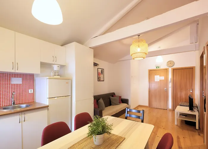 Maison Entreparedes Διαμέρισμα *