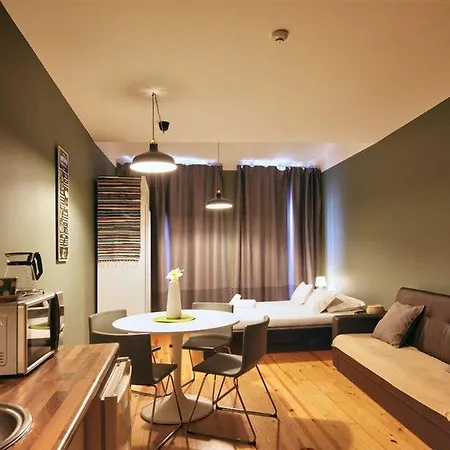 Entreparedes Apartment