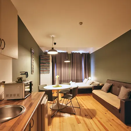 Maison Entreparedes 公寓 *