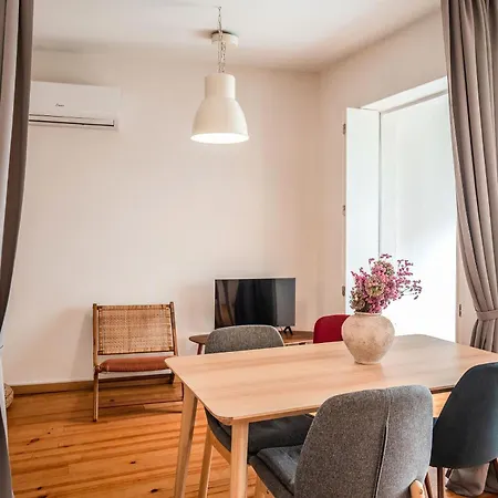 Appartement Entreparedes Oporto