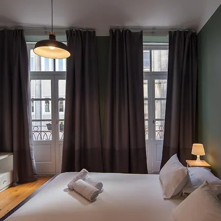 Maison Entreparedes *