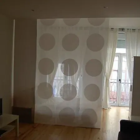 Apartment Entreparedes 3*