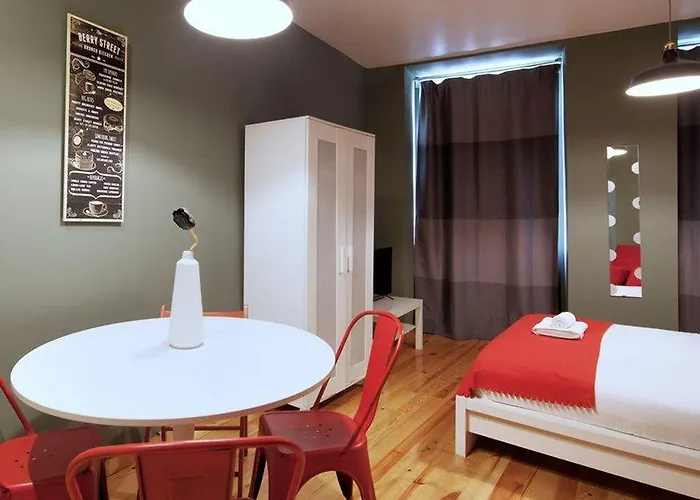 Апартаменты Maison Entreparedes