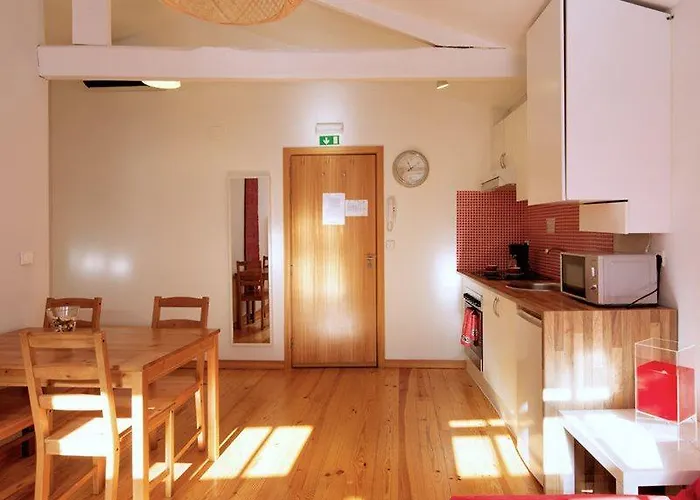 Maison Entreparedes Porto