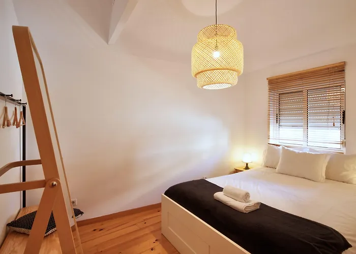 Maison Entreparedes *