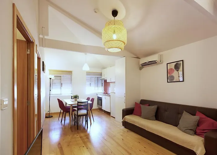 Maison Entreparedes Apartman Porto