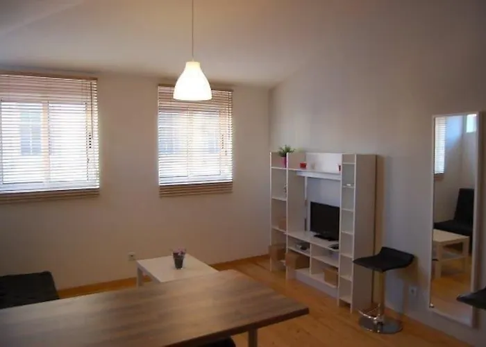 Maison Entreparedes Apartman Porto