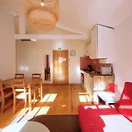 Maison Entreparedes Apartment